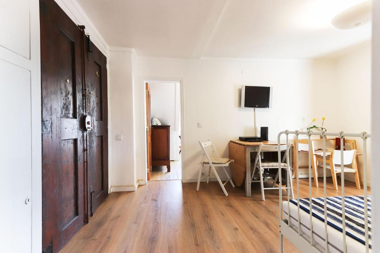 Appartamento Downtown Experience By Homing Lisbona Esterno foto